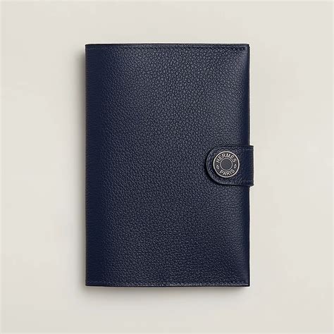 couverture passeport hermes|Porte.